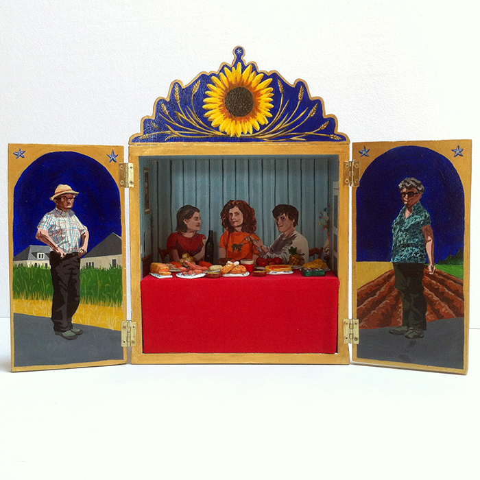 Ex-voto boîte peinte retable tournesol blés bouquet de fleur grands-parents repas table avec des faux aliments